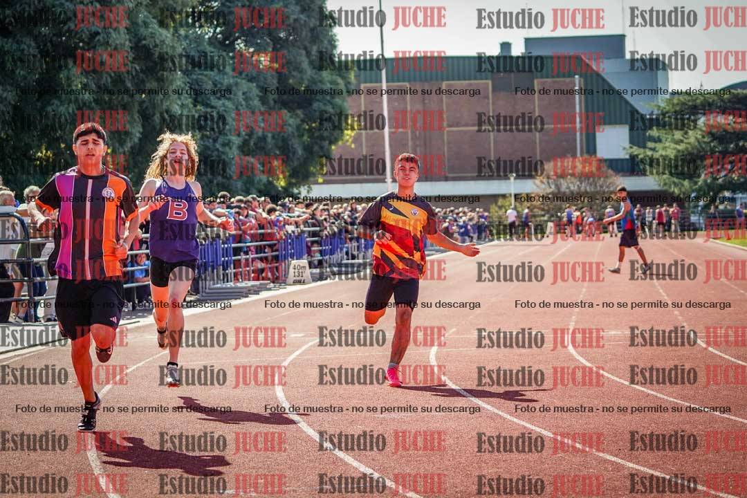 Fotos de los 100 m llanos de varones