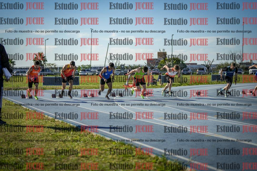 Fotos de los 100 m llanos de varones