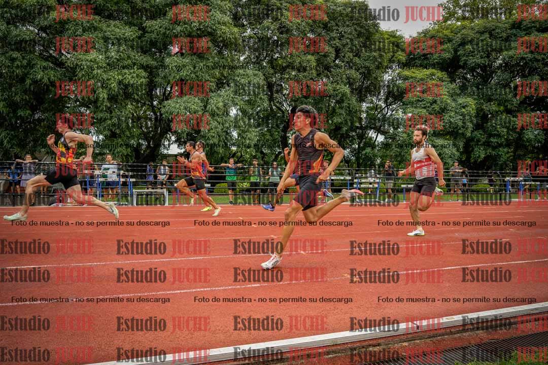 Fotos de los 100 m llanos de varones - decatlón 1