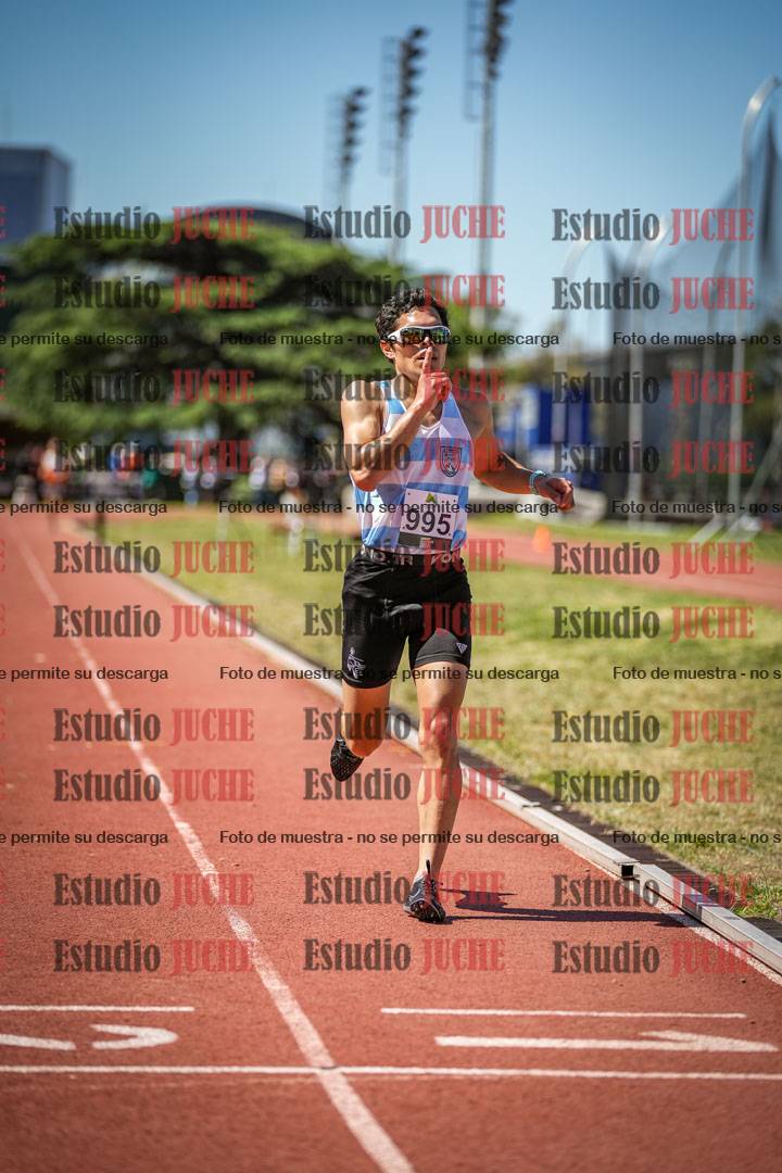 Fotos de los 3000 m con obstáculos de varones