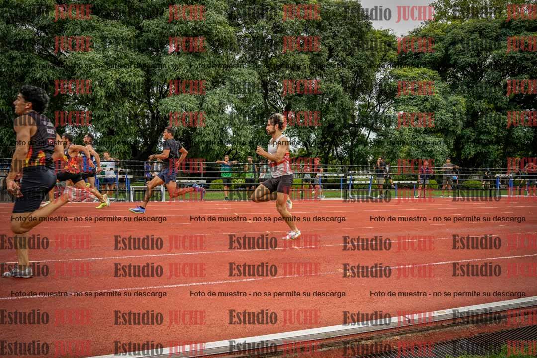 Fotos de los 100 m llanos de varones - decatlón 1