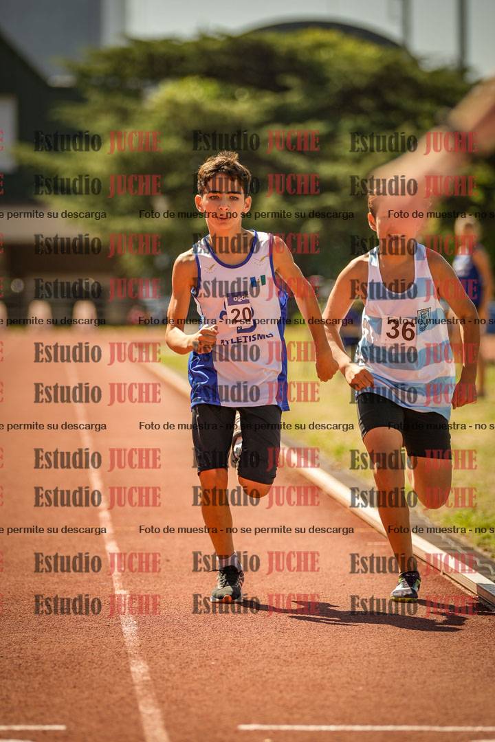 Fotos de los 600 m llanos de varones