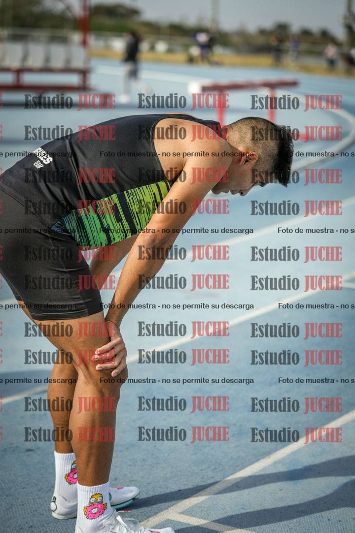 Fotos de los 800 m llanos de varones