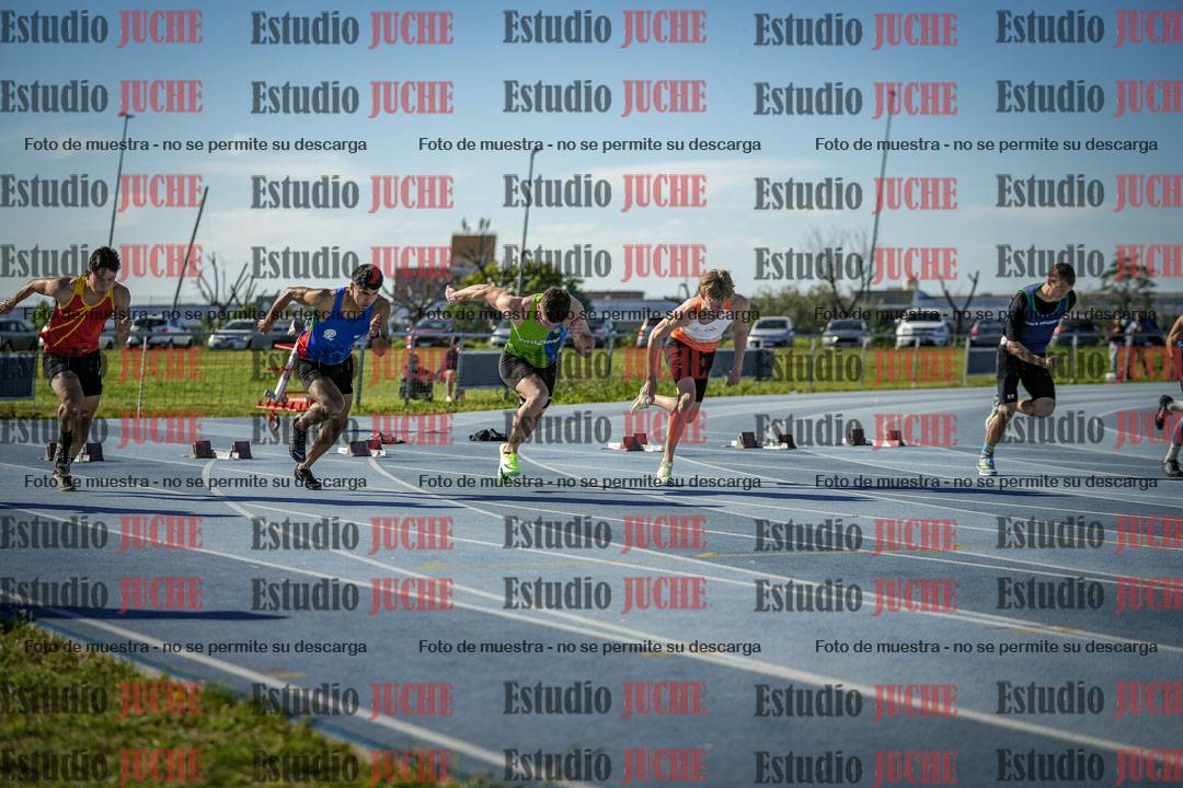 Fotos de los 100 m llanos de varones