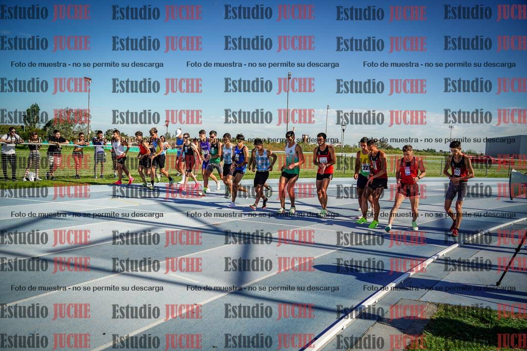 Fotos de los 1500 m llanos de varones