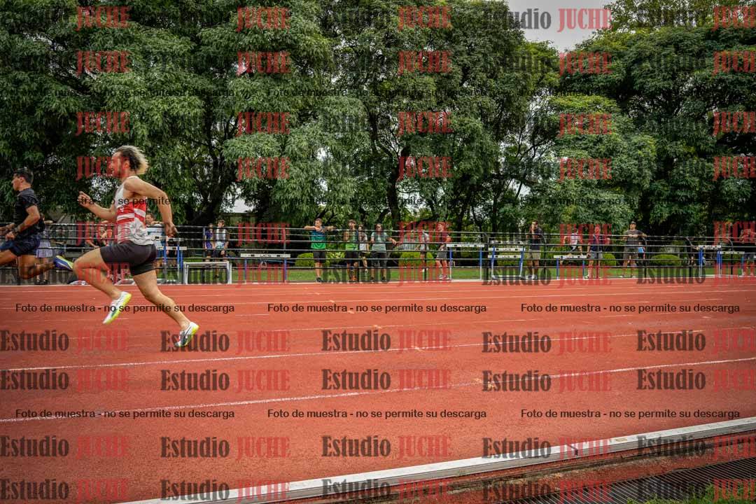 Fotos de los 100 m llanos de varones - decatlón 1