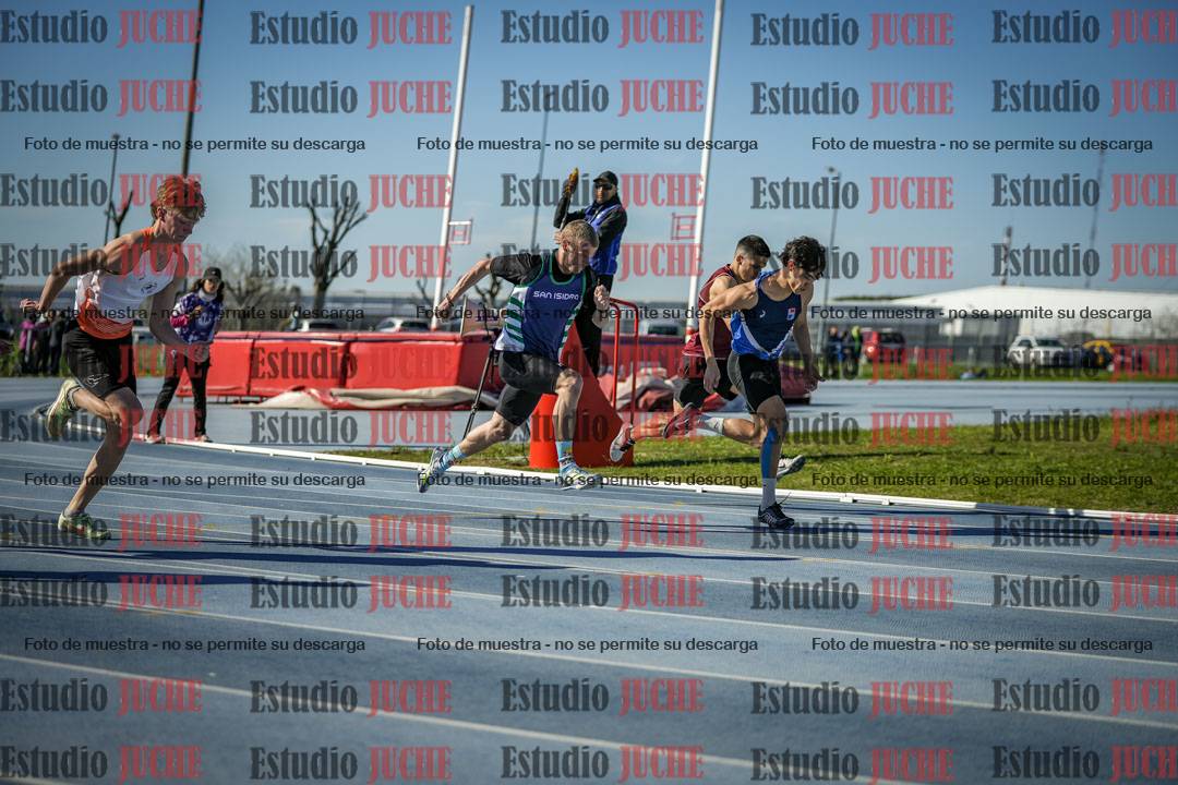 Fotos de los 100 m llanos de varones