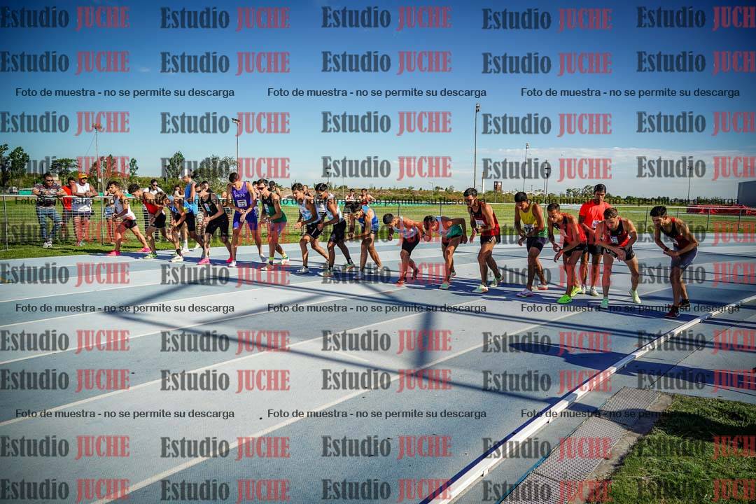 Fotos de los 1500 m llanos de varones