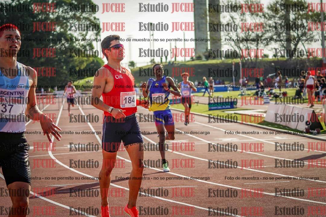Fotos de los 400 m con vallas de varones