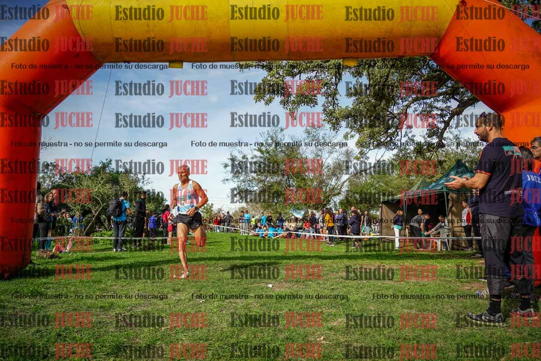 Fotos de la llegada del cross de 1500 m