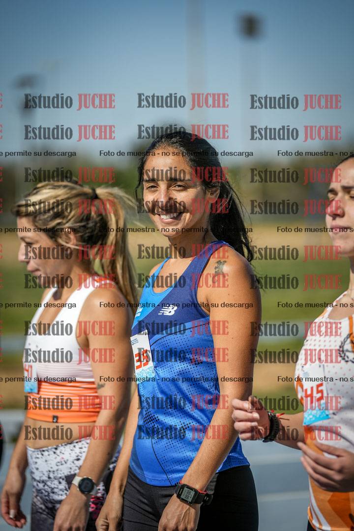 Fotos de los 5000 m llanos de mujeres y varones
