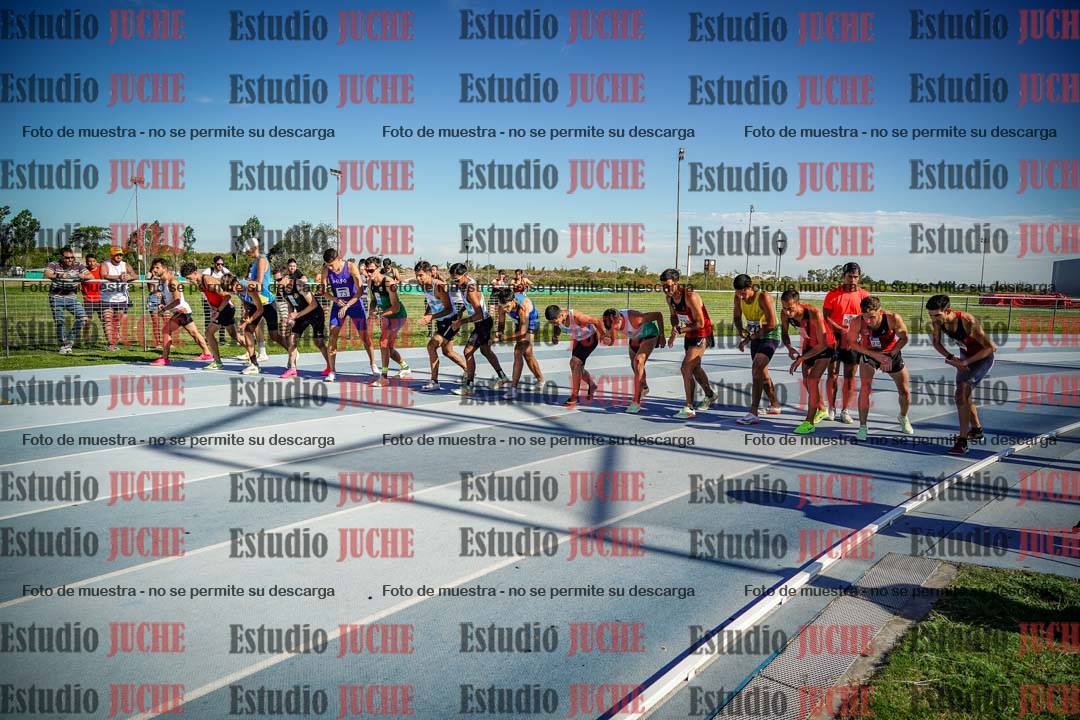 Fotos de los 1500 m llanos de varones