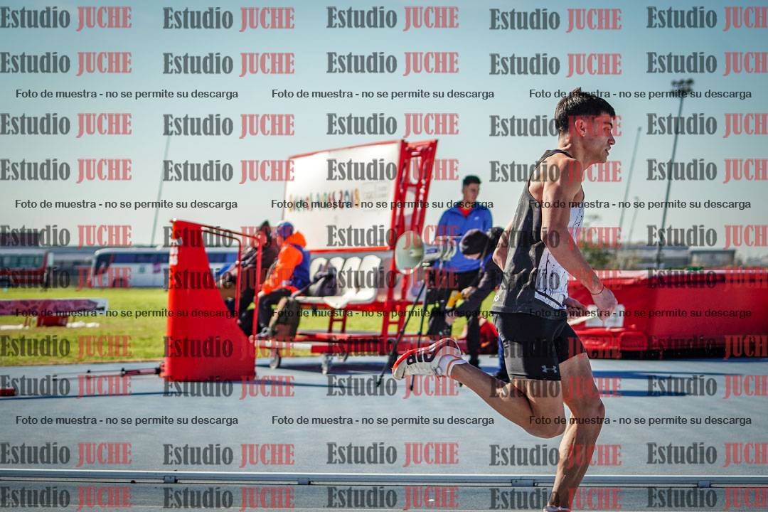 Fotos de los 400 m llanos de varones