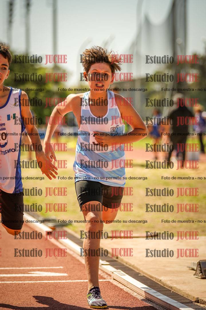 Fotos de los 600 m llanos de varones