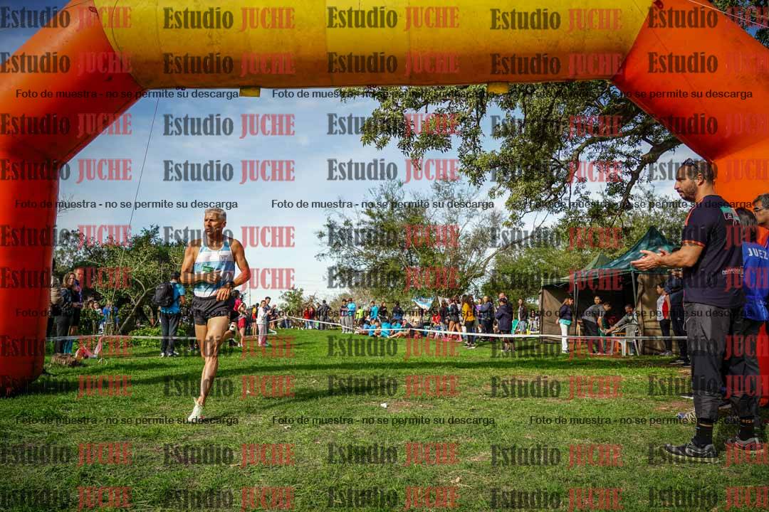 Fotos de la llegada del cross de 1500 m