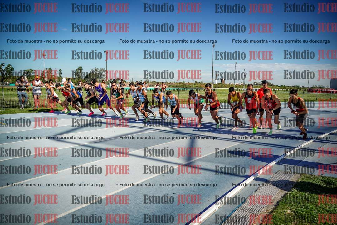 Fotos de los 1500 m llanos de varones