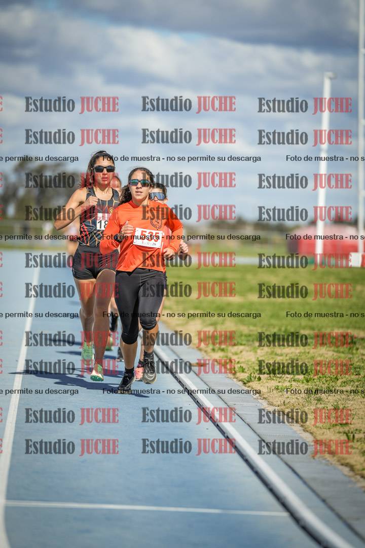 Fotos de los 5000 m llanos de mujeres