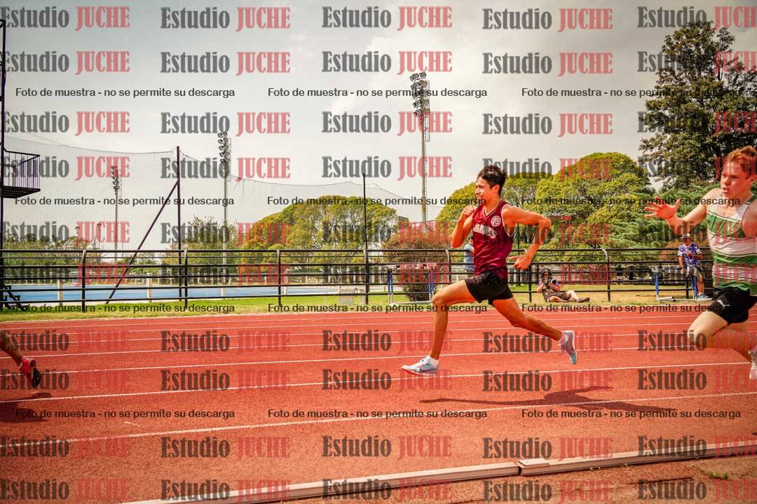 Fotos de los 200 m llanos de varones