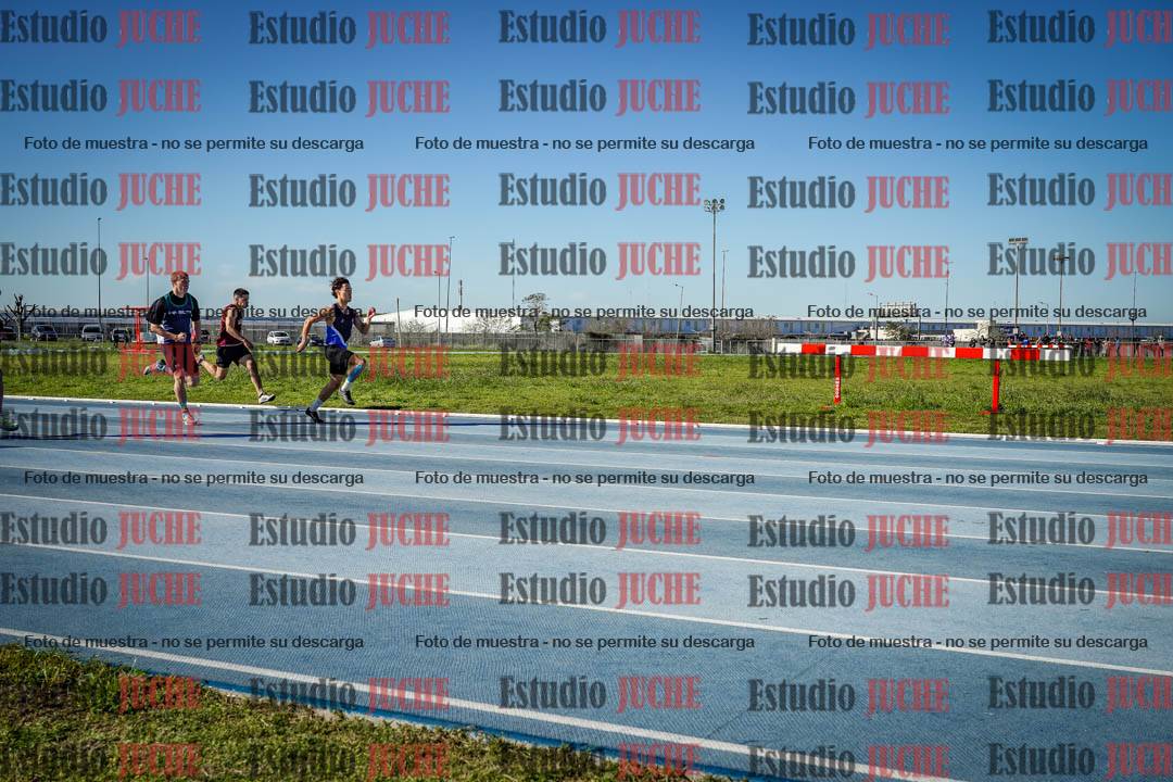 Fotos de los 100 m llanos de varones