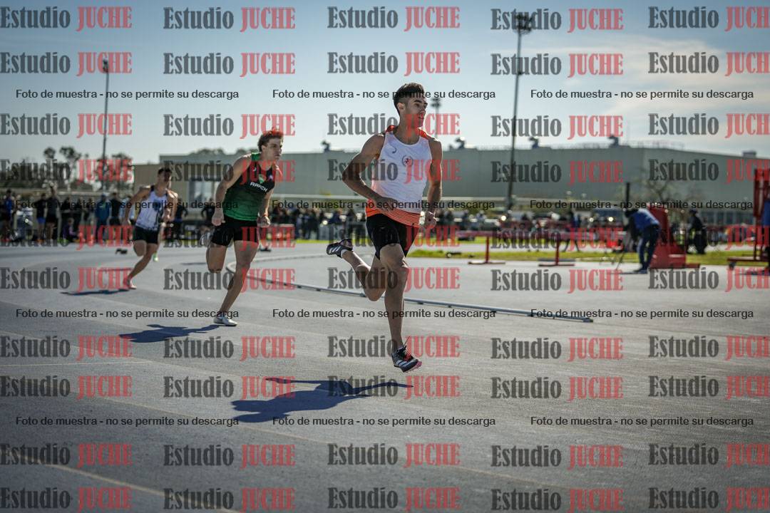 Fotos de los 400 m llanos de varones