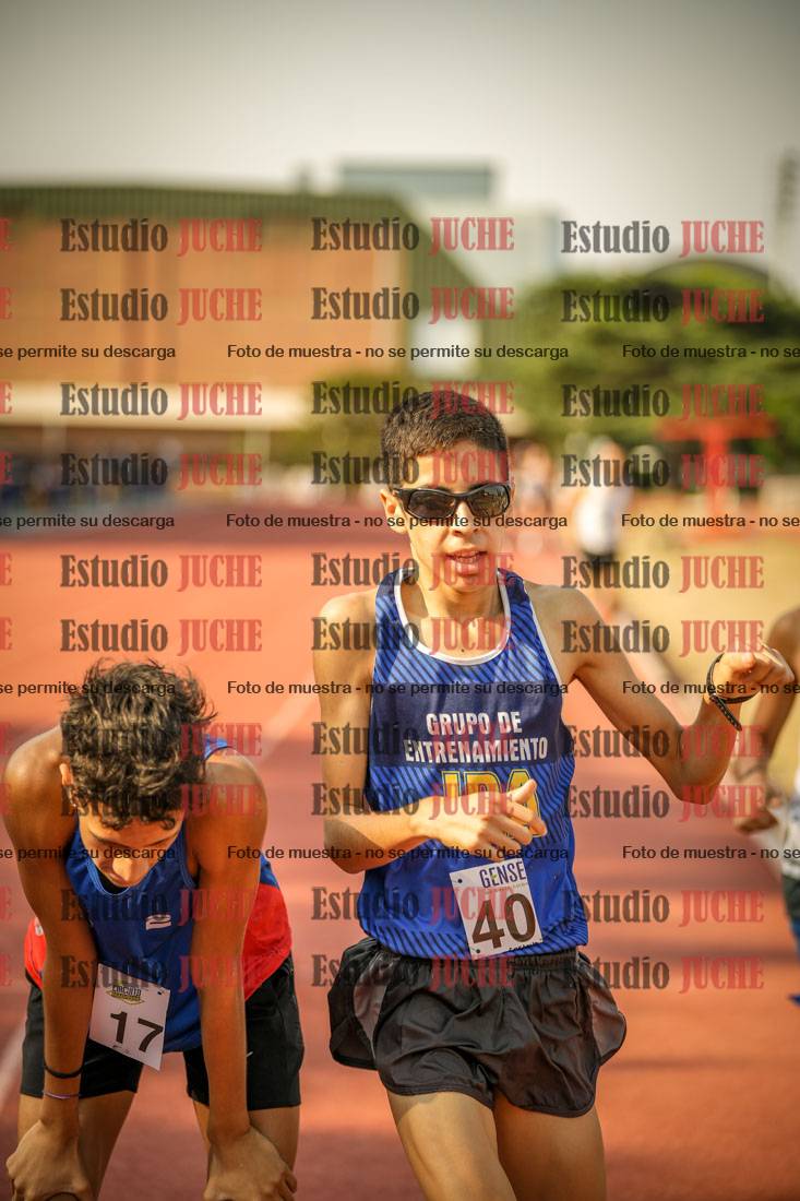 Fotos de los 1500 m llanos de varones