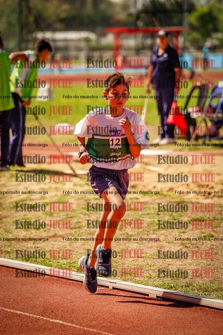 Fotos de los 600 m llanos de varones