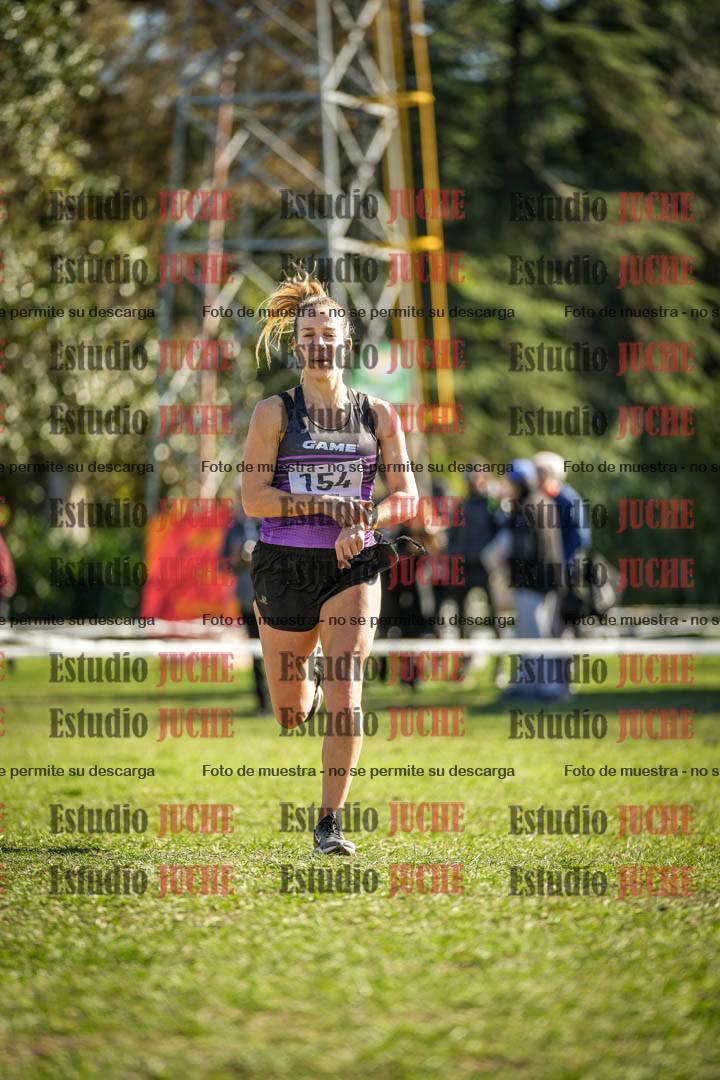 Fotos de la llegada del cross de 6000 m