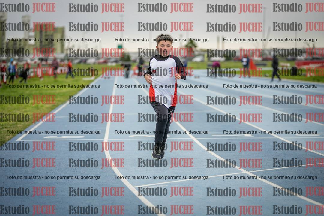 Fotos de los 50 m llanos de varones - U12