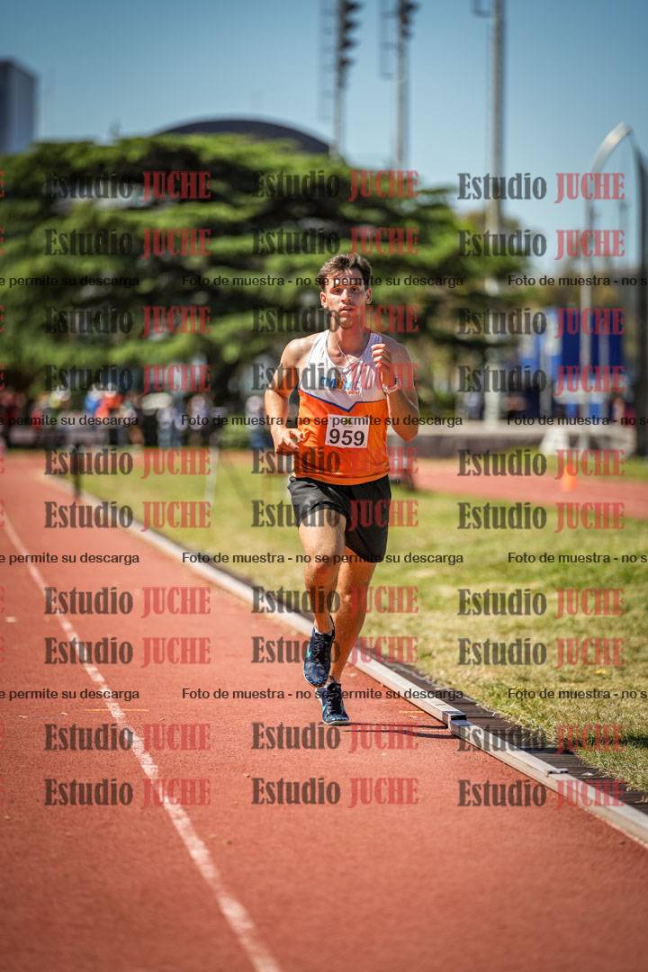 Fotos de los 3000 m con obstáculos de varones