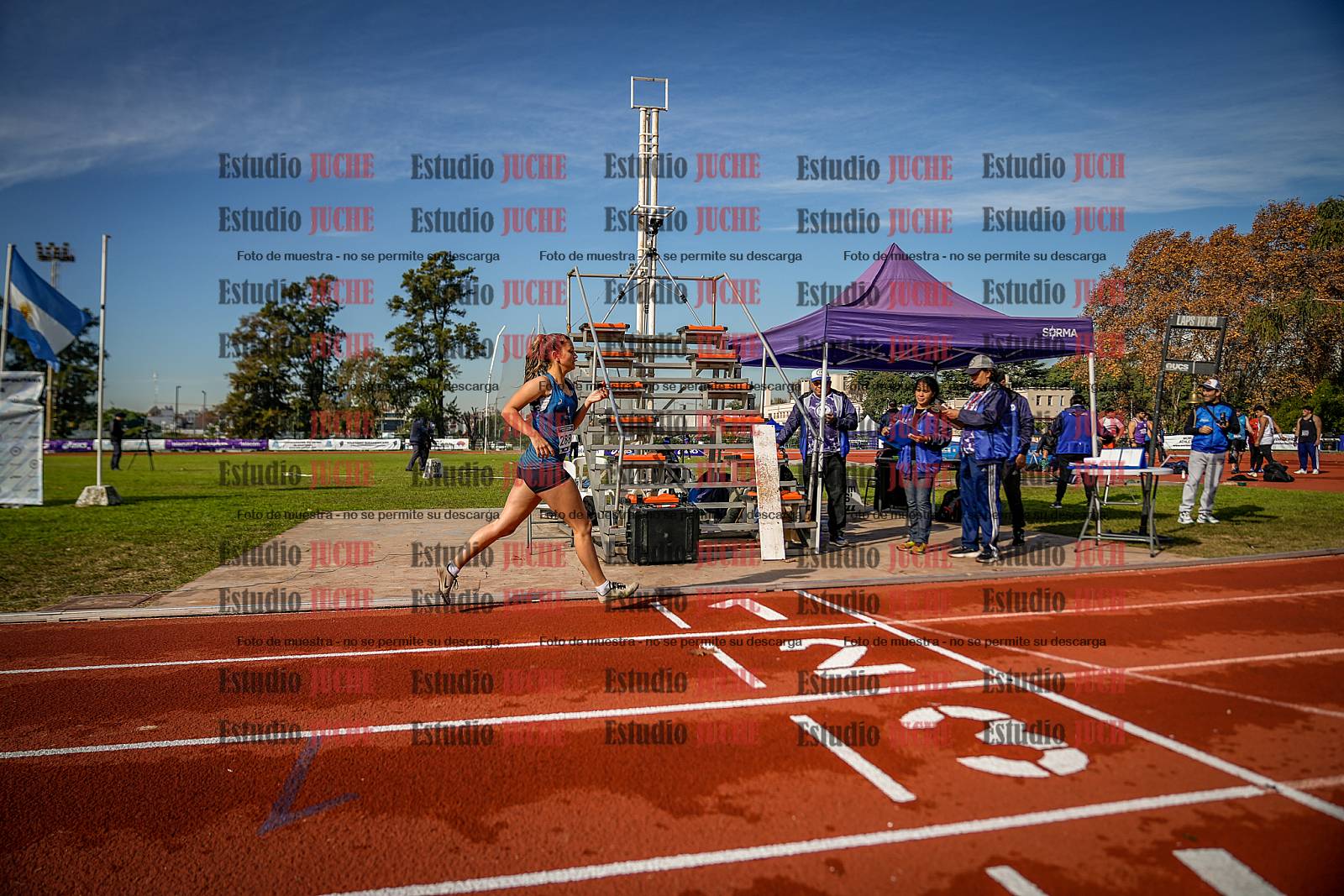 Fotos de los 800 m de mujeres - heptatlón 7