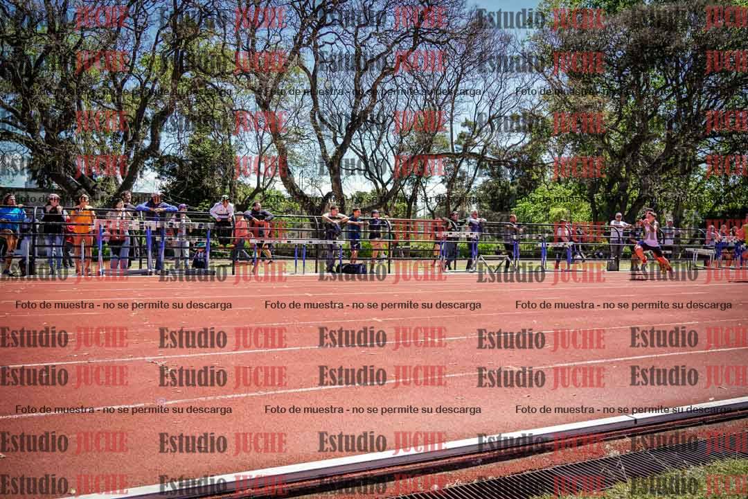 Fotos de los 100 m llanos de varones
