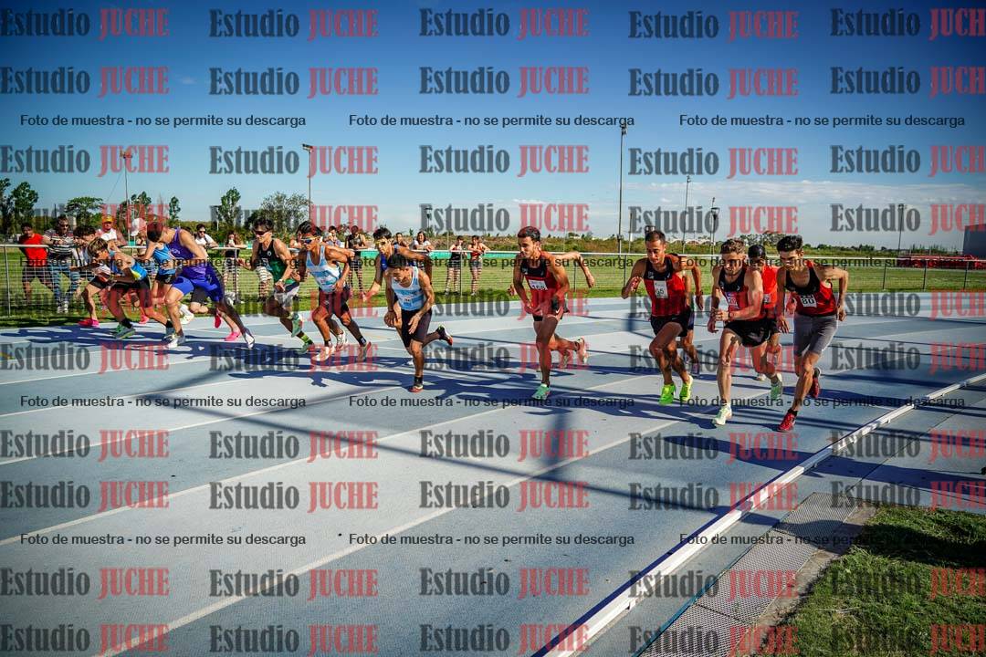 Fotos de los 1500 m llanos de varones