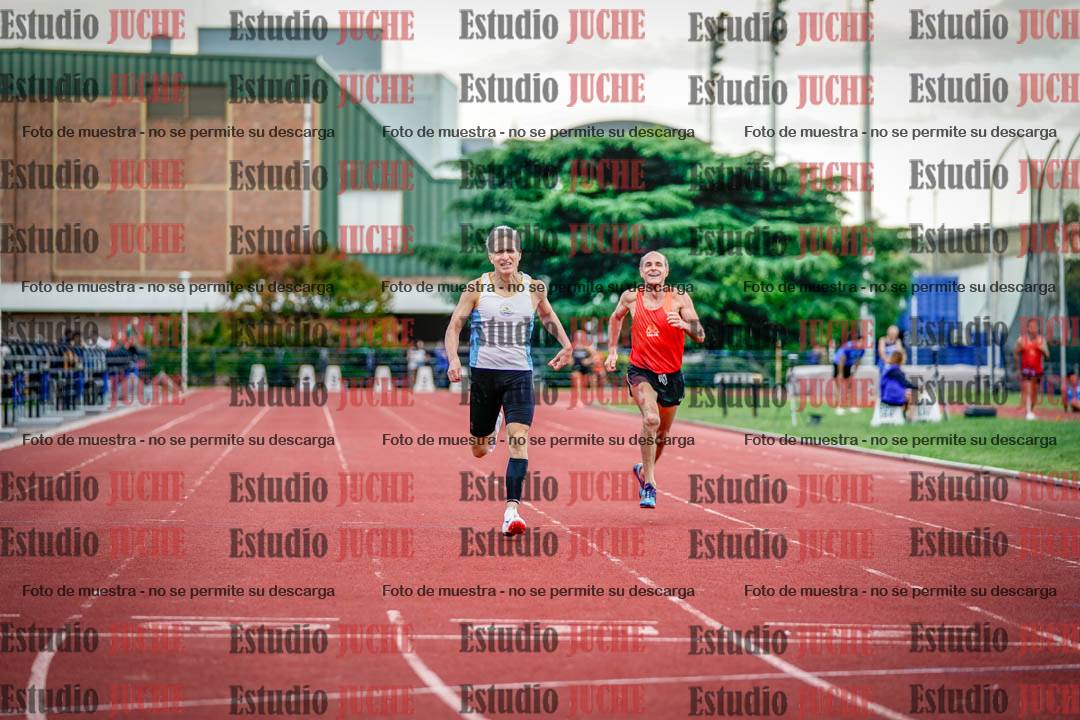Fotos de los 400 m llanos de varones
