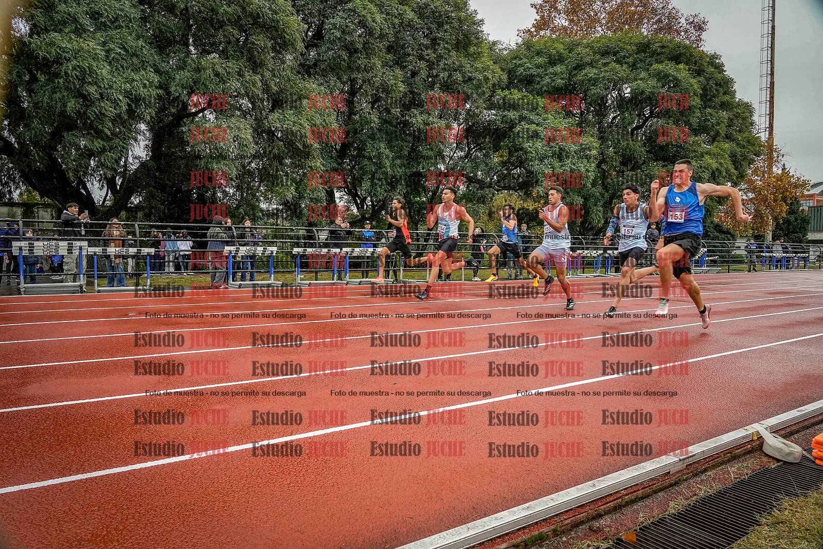 Fotos de los 100 m llanos de varones - decatlón 1