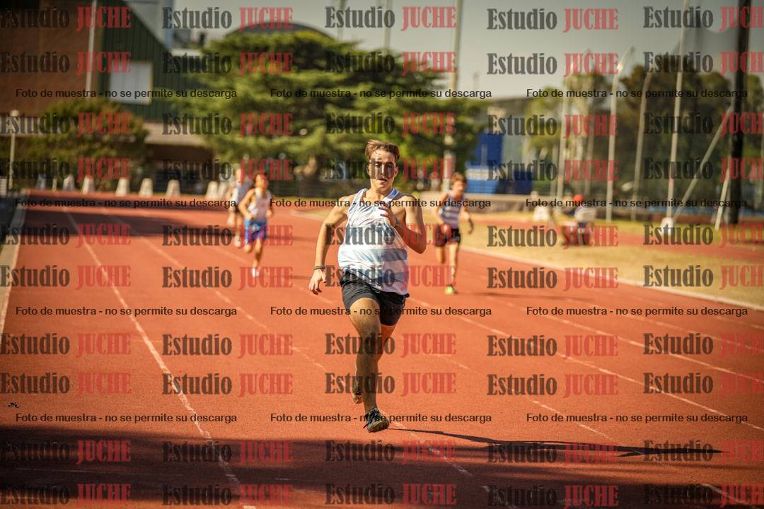 Fotos de los 200 m llanos de varones