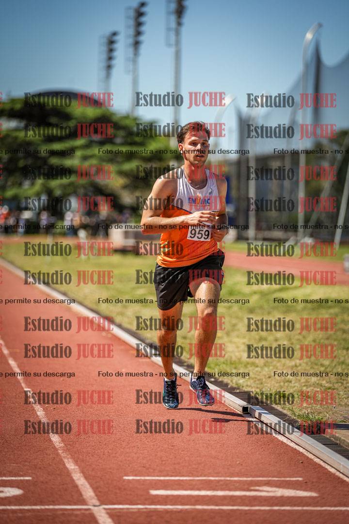 Fotos de los 3000 m con obstáculos de varones