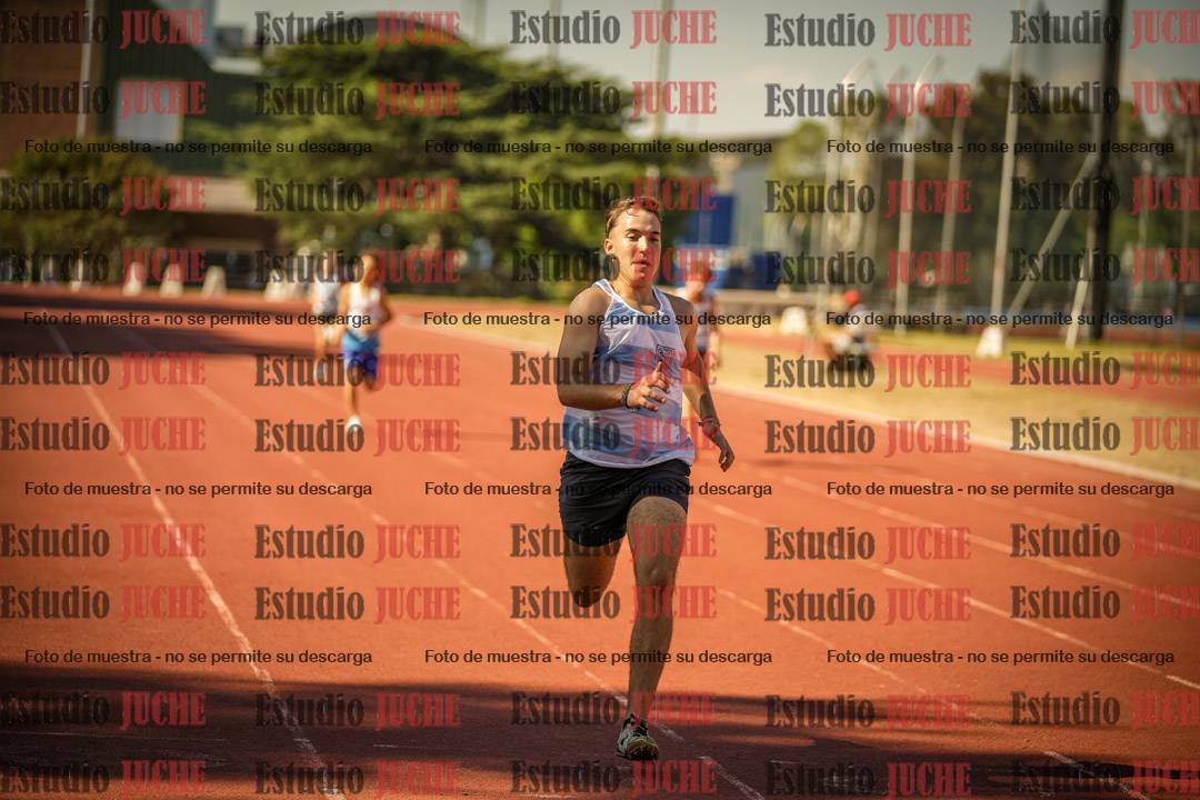 Fotos de los 200 m llanos de varones