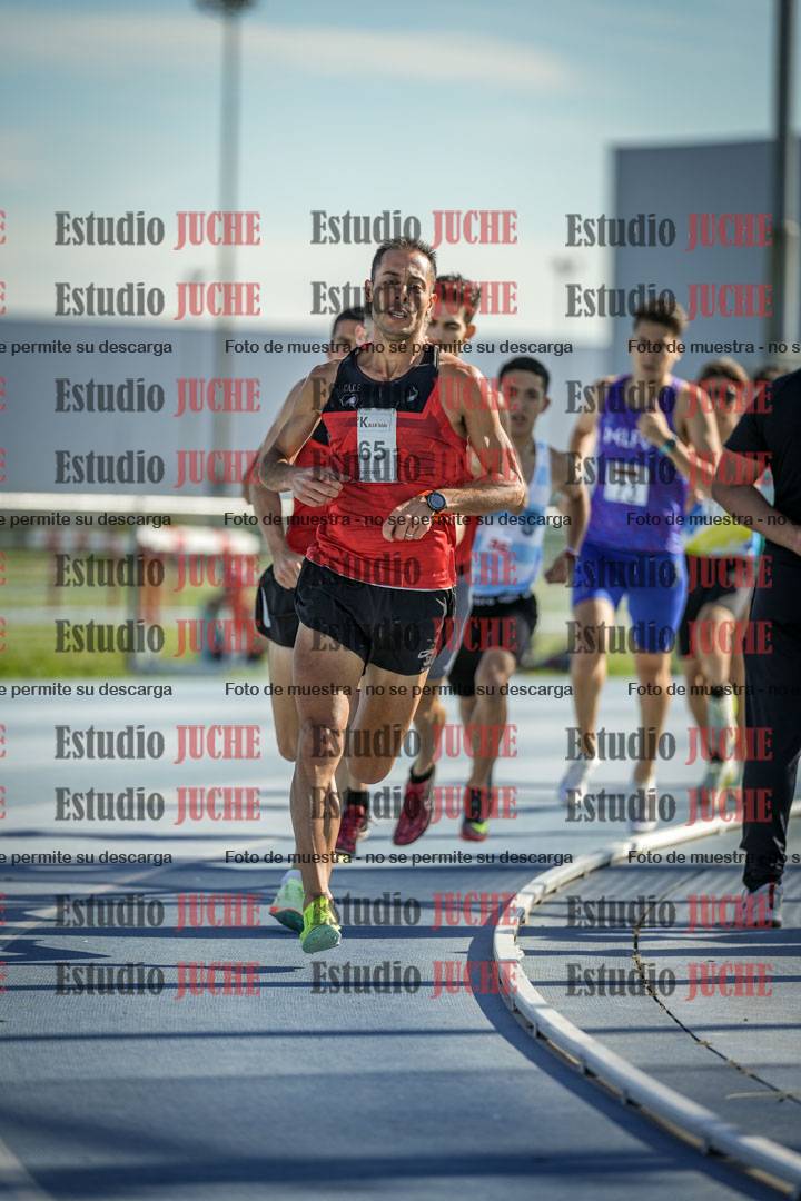 Fotos de los 1500 m llanos de varones