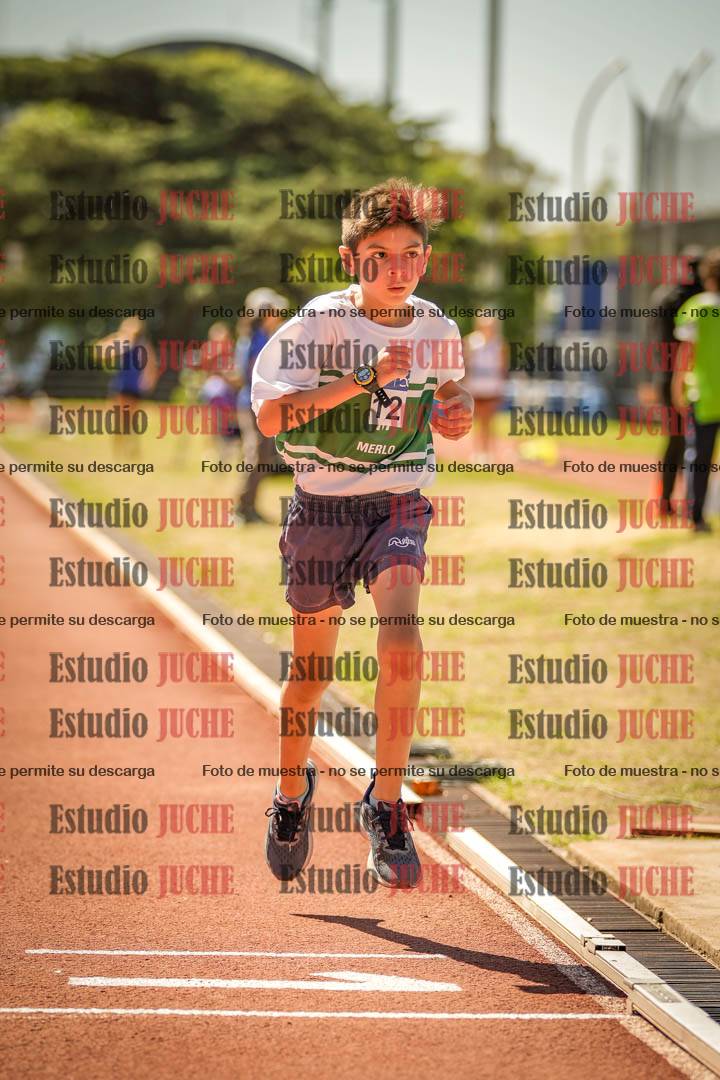 Fotos de los 600 m llanos de varones