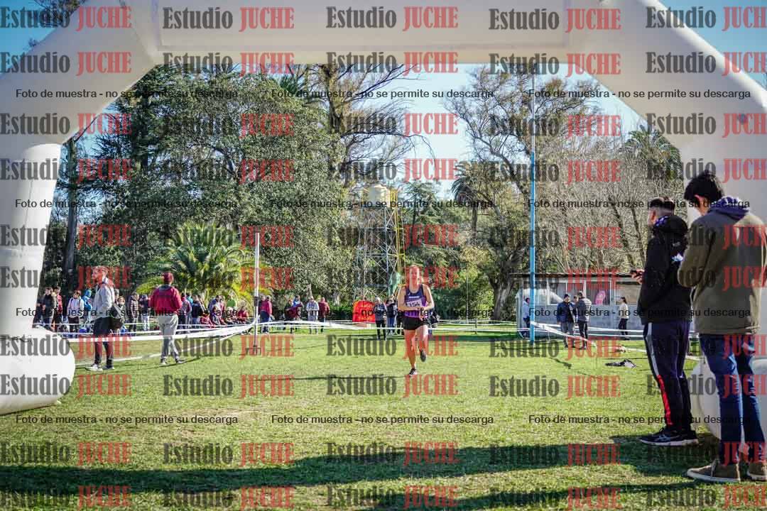 Fotos de la llegada del cross de 6000 m
