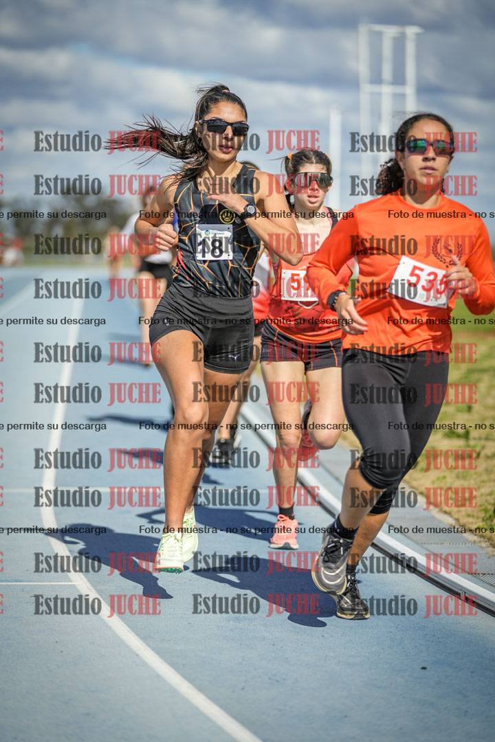 Fotos de los 5000 m llanos de mujeres