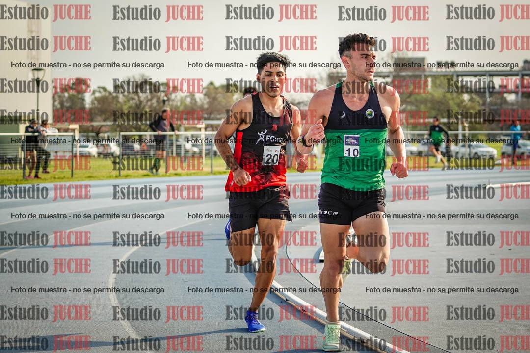 Fotos de los 3000 m llanos de varones