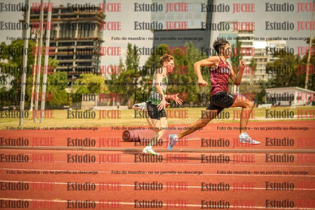 Fotos de los 200 m llanos de varones
