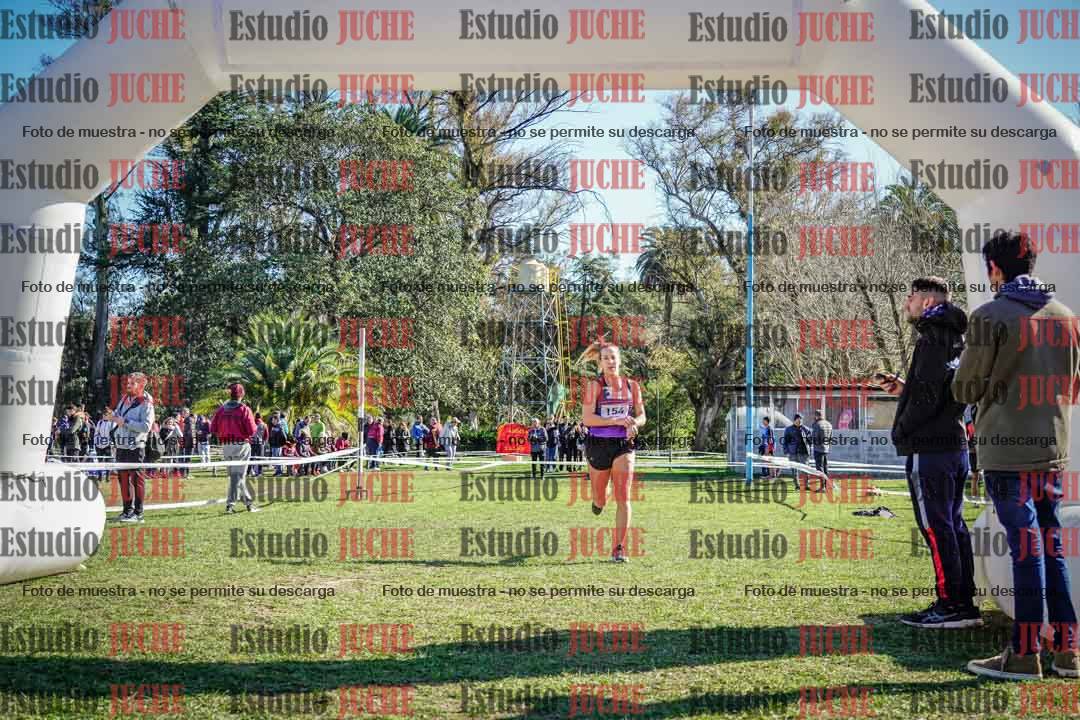 Fotos de la llegada del cross de 6000 m