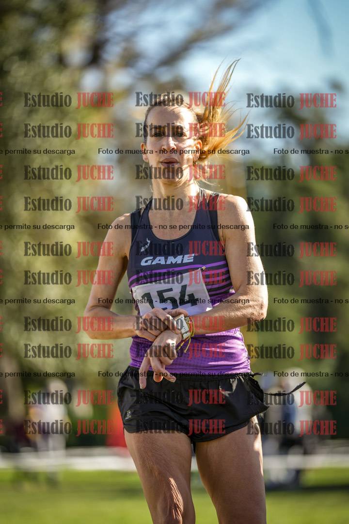 Fotos de la llegada del cross de 6000 m