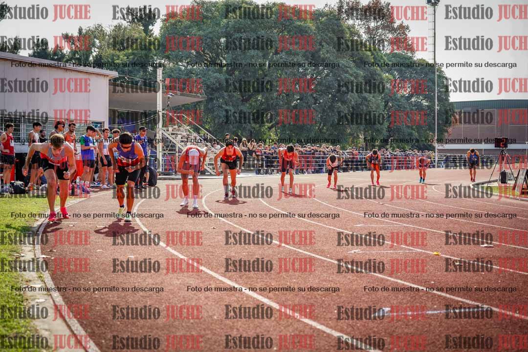 Fotos de los 800 m llanos de varones