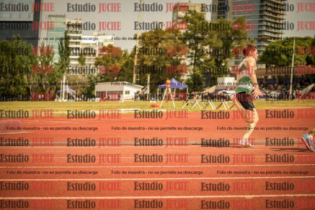 Fotos de los 200 m llanos de varones