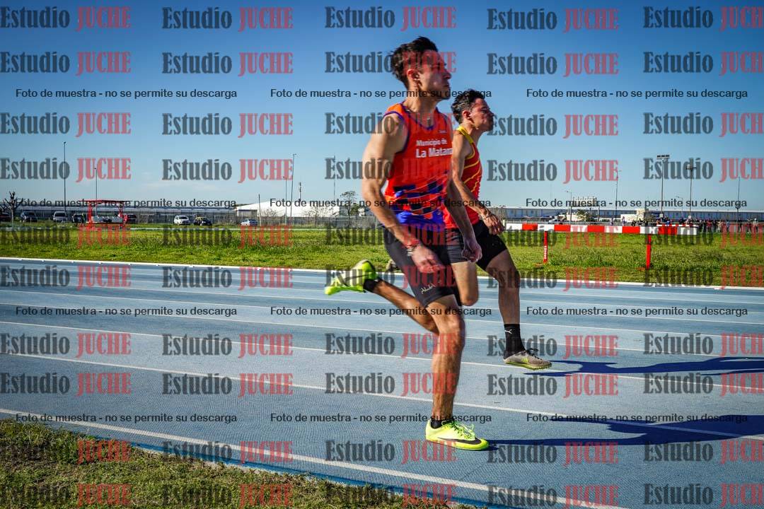 Fotos de los 100 m llanos de varones