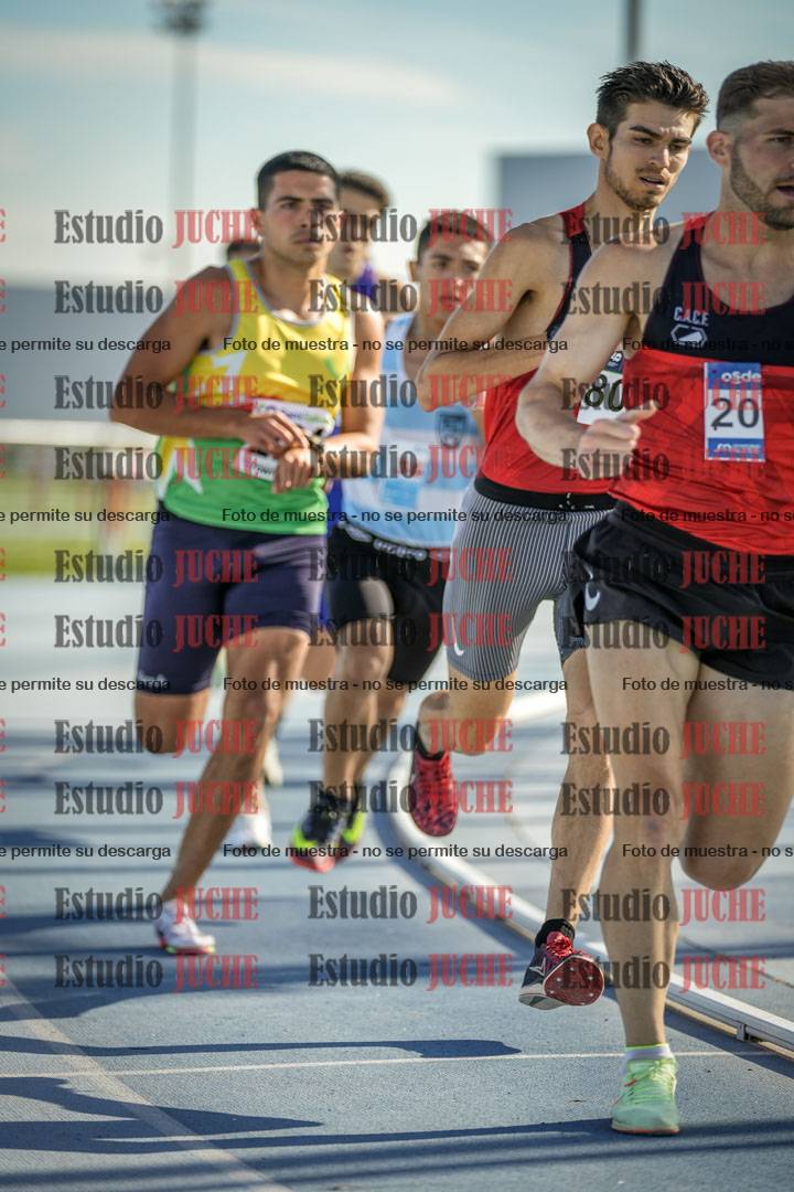 Fotos de los 1500 m llanos de varones
