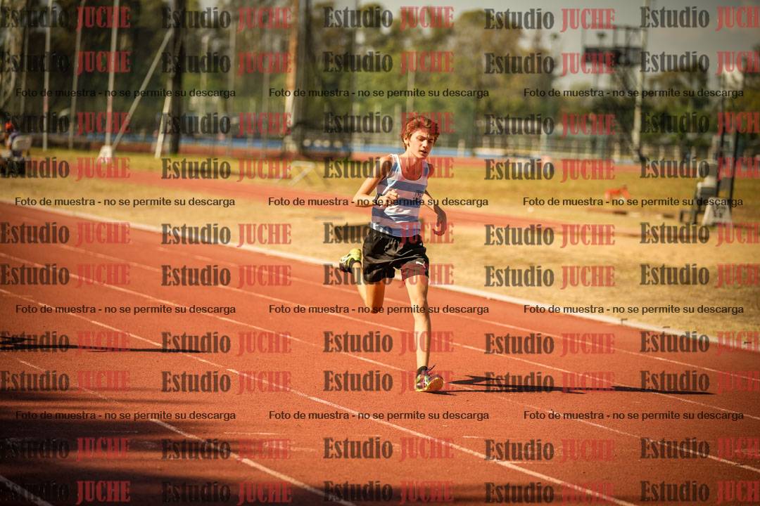 Fotos de los 200 m llanos de varones